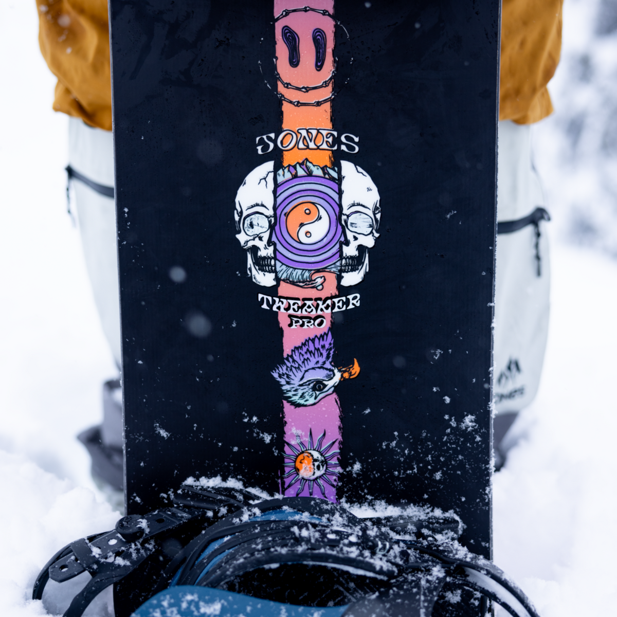 Jones Tweaker Pro Snowboard 2025 - Men's - product image 2